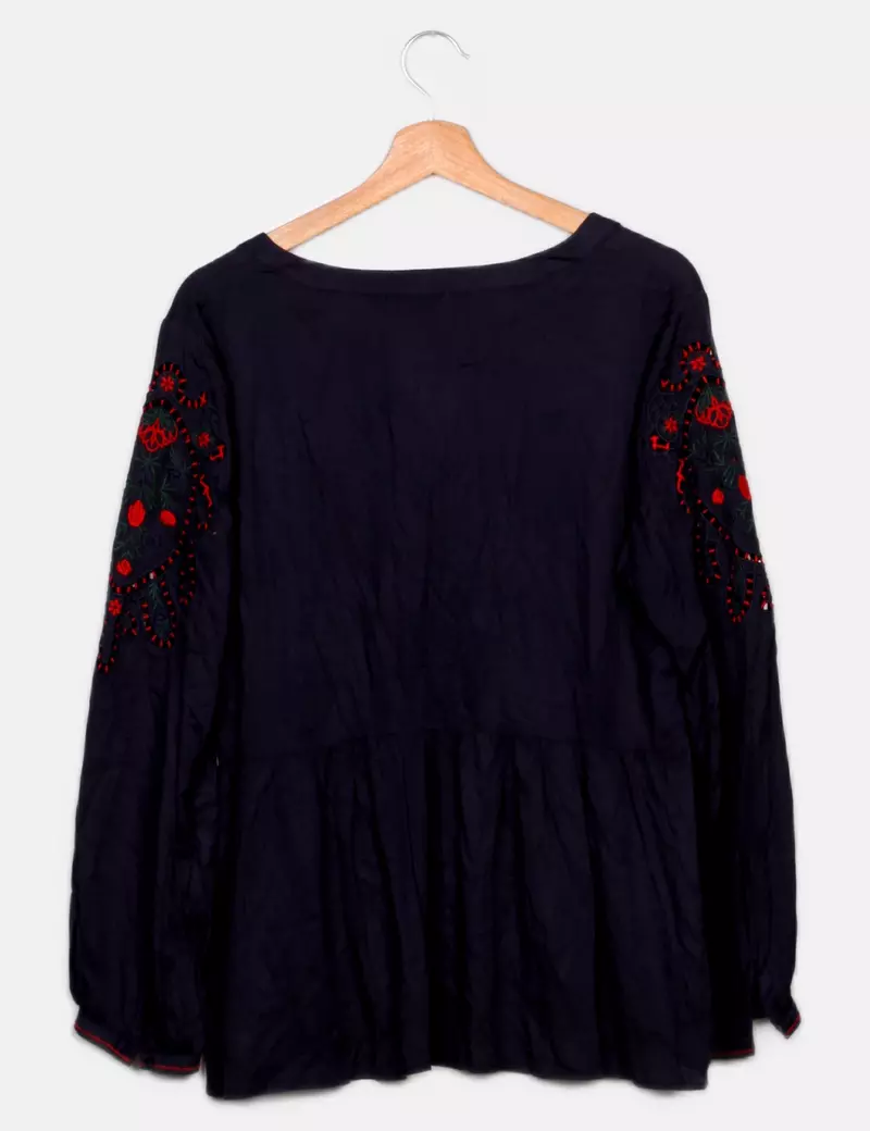 Anany Blusa