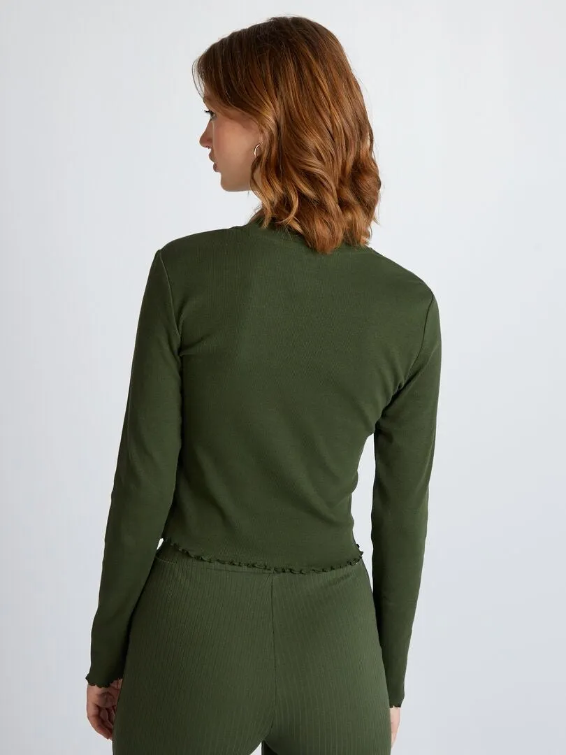 CAMISETA DE CANALé CON CUELLO ALTO  VERDE