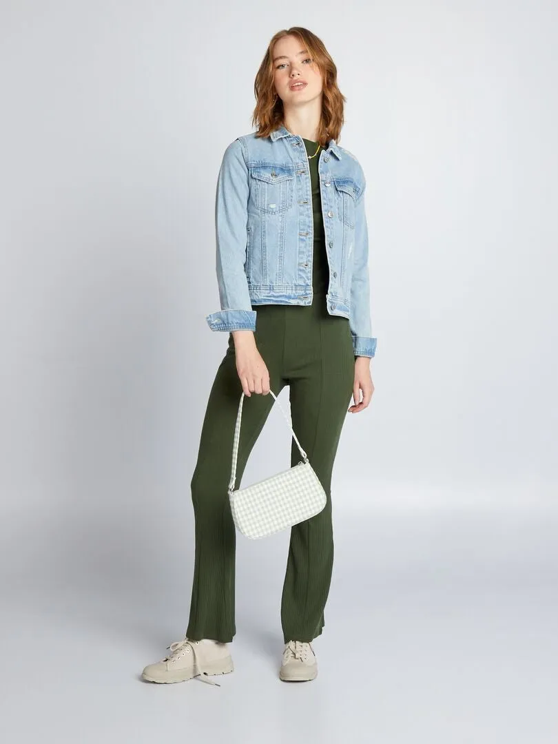 CAMISETA DE CANALé CON CUELLO ALTO  VERDE