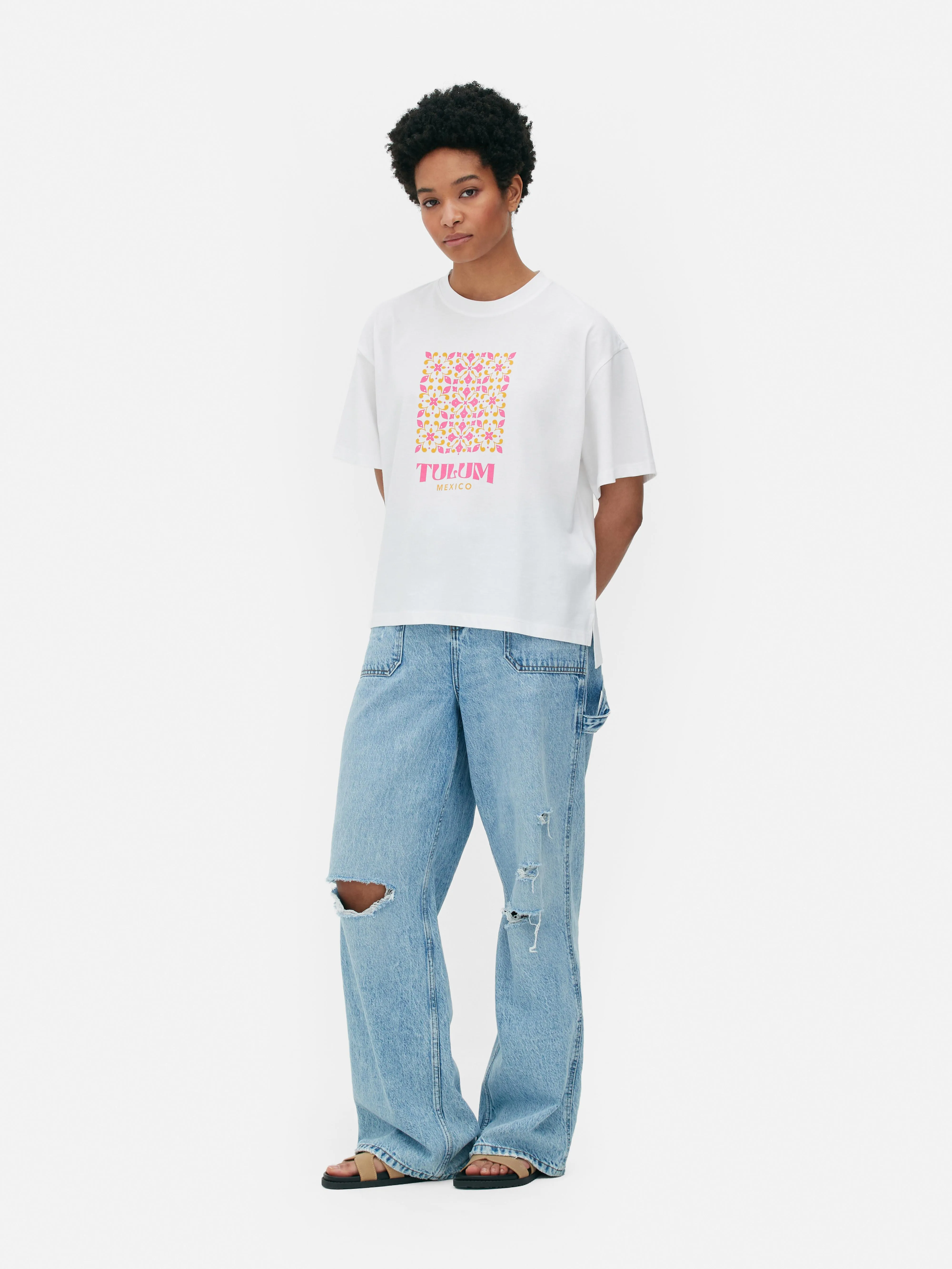Camiseta de corte cuadrado con estampado gráfico