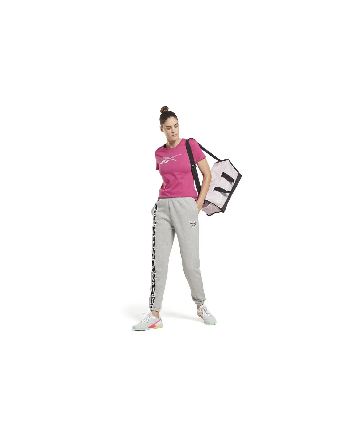 Camiseta Reebok Doorbuster Graphic Mujer PK