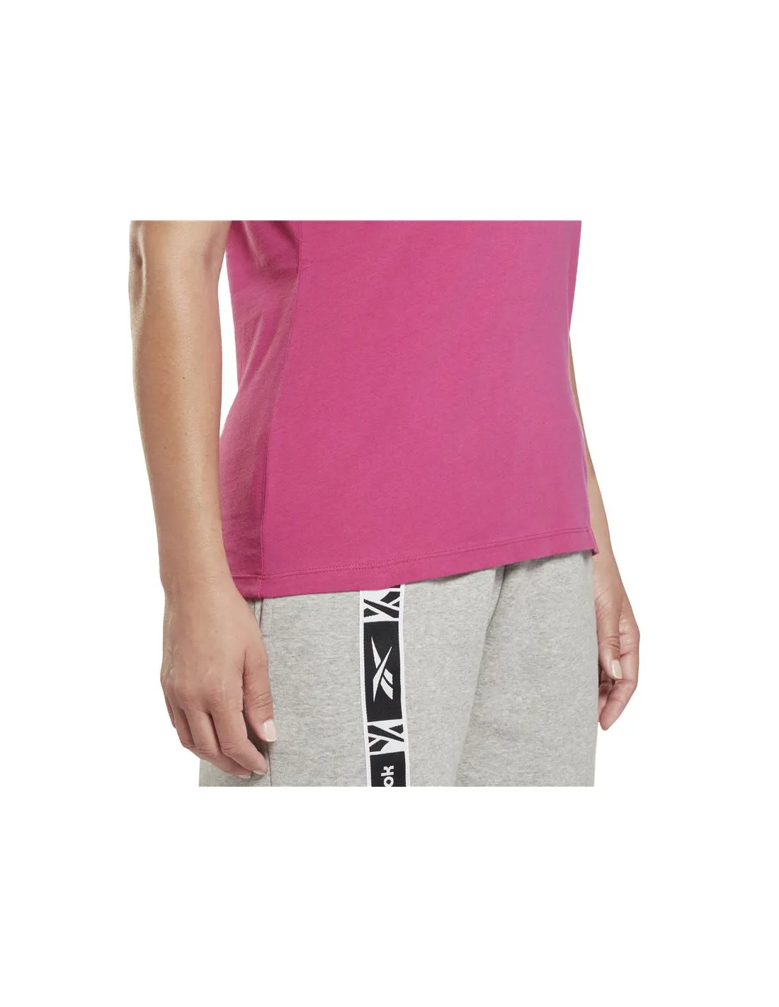 Camiseta Reebok Doorbuster Graphic Mujer PK
