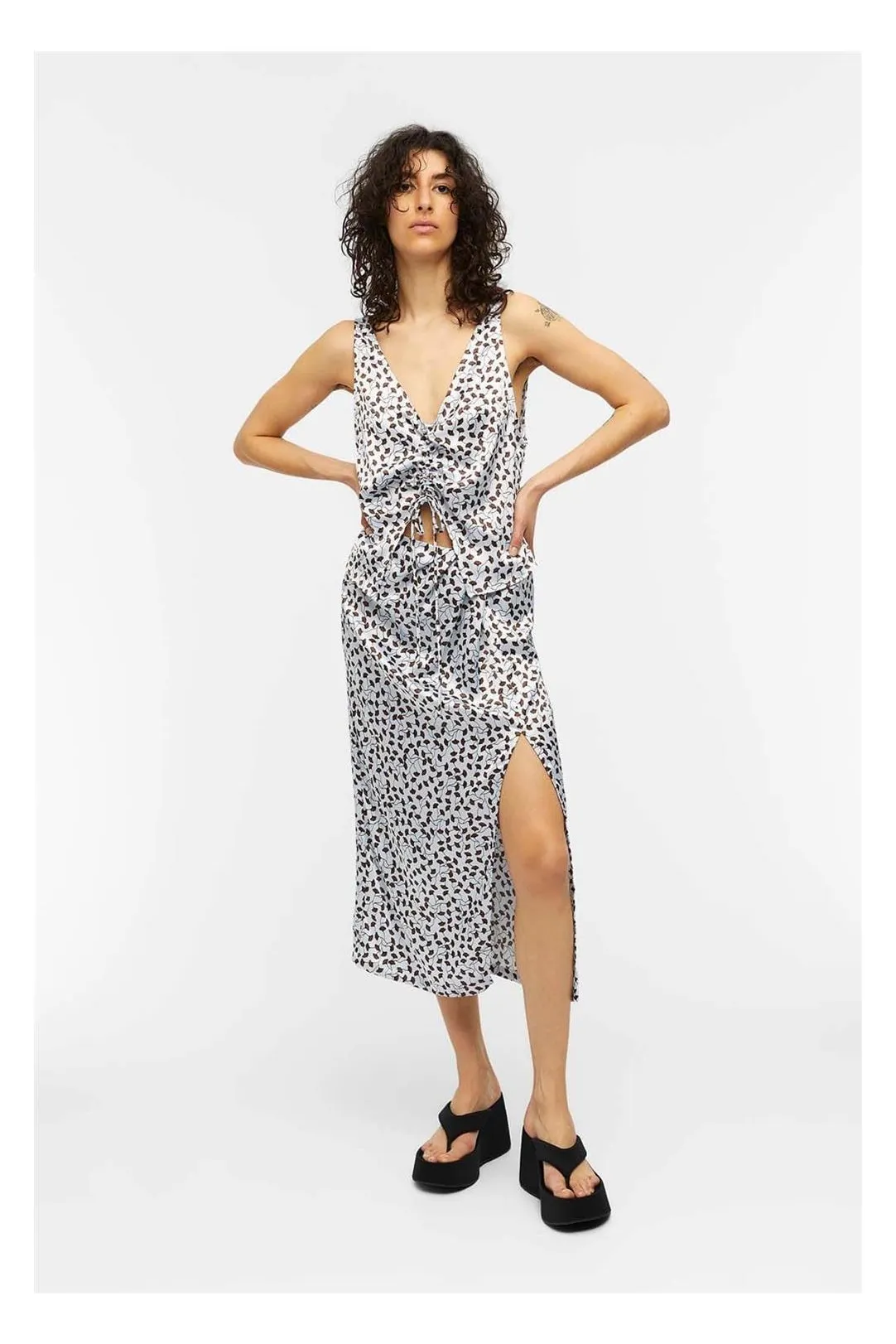 FALDA MIDI OBJKATJA AZUL