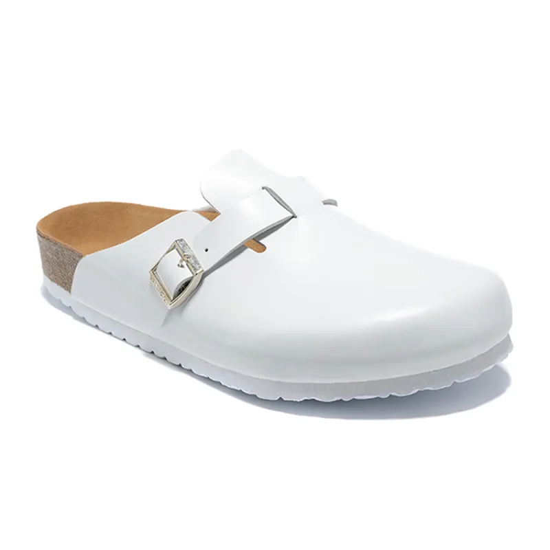 Nuevo diseñador Boston Summer Cork Flat Slippers Diseños de moda de cuero Sandalias de playa favoritas Zapatos casuales Corbas p