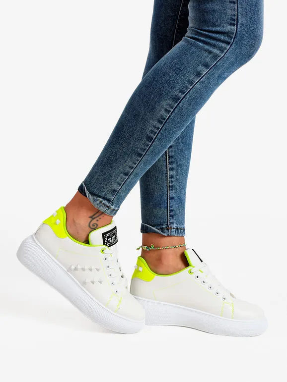 Saralòpez Zapatillas de mujer efecto piel con tachuelas