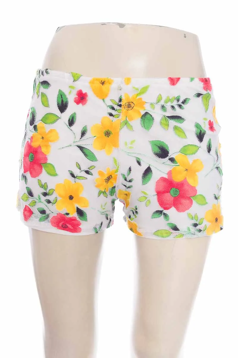 SHORT COLOR BLANCO  CLOSEANDO