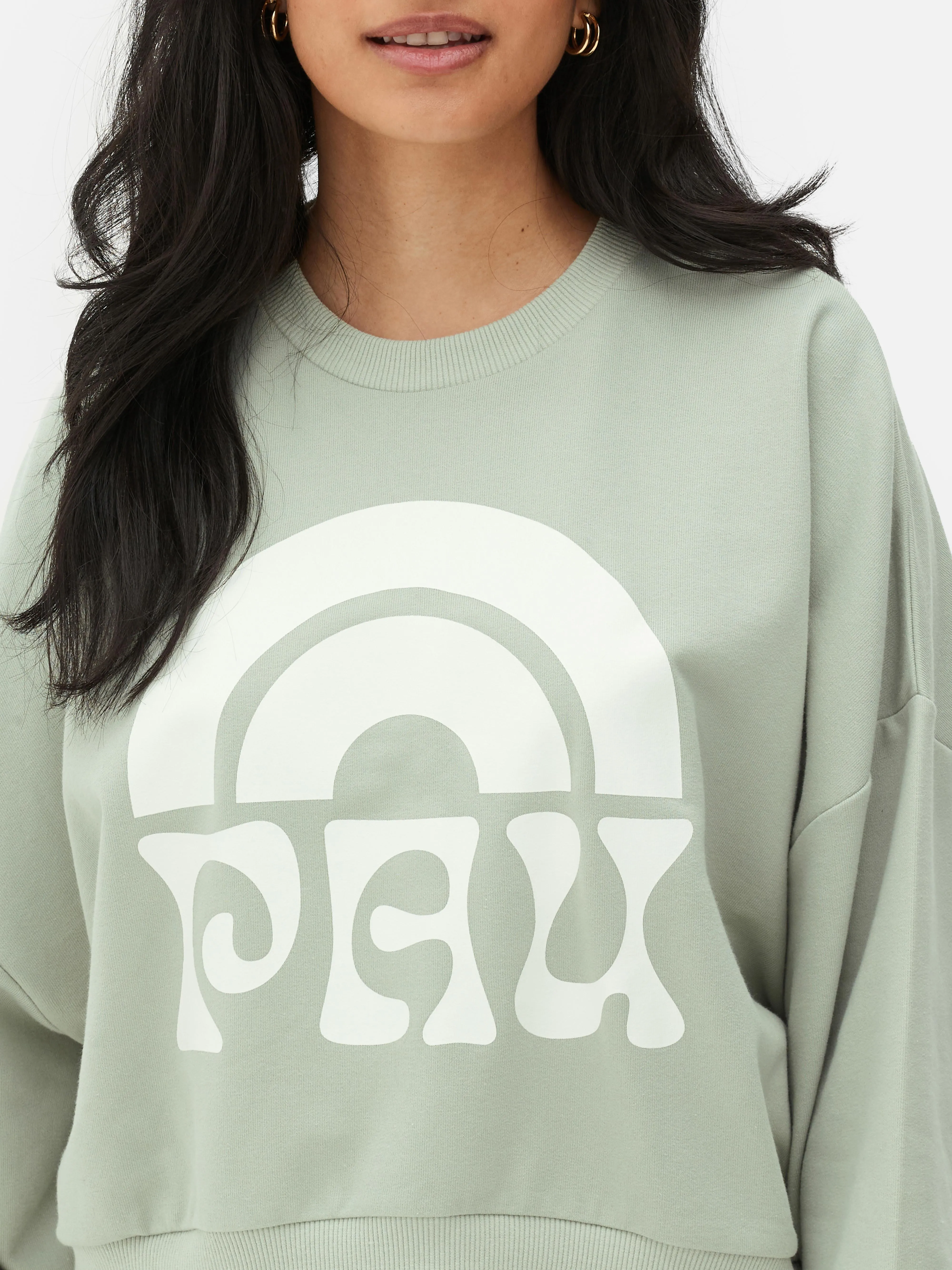 Sudadera gráfica corte boyfriend de Paula Echevarría
