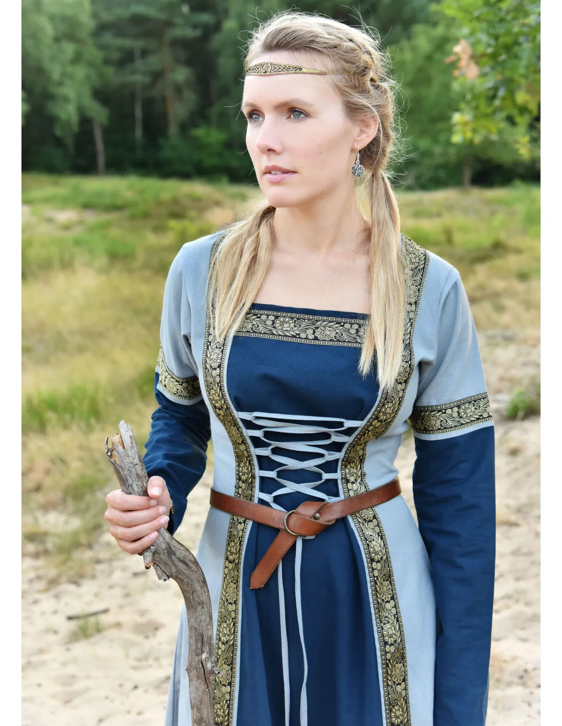 VESTIDO MEDIEVAL LEONOR EN AZULGRIS
